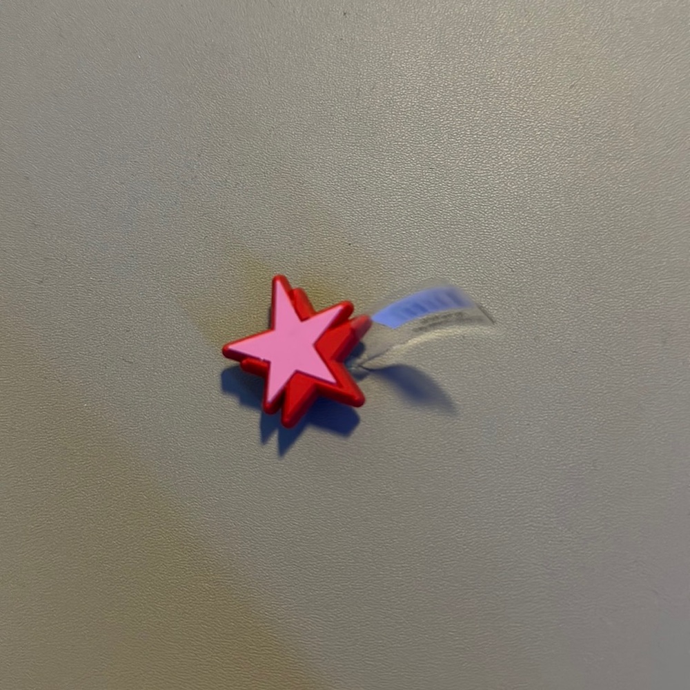 NWT Crocs Double Pink Star Charm